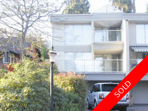 Dundarave Duplex for sale: 3 bedroom 2,551 sq.ft. (Listed 2007-08-25)