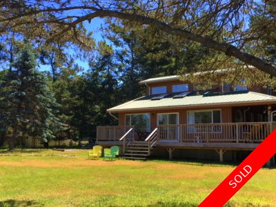 10 Hornby Island (Zone 2) Single Family for sale: 2 bedroom